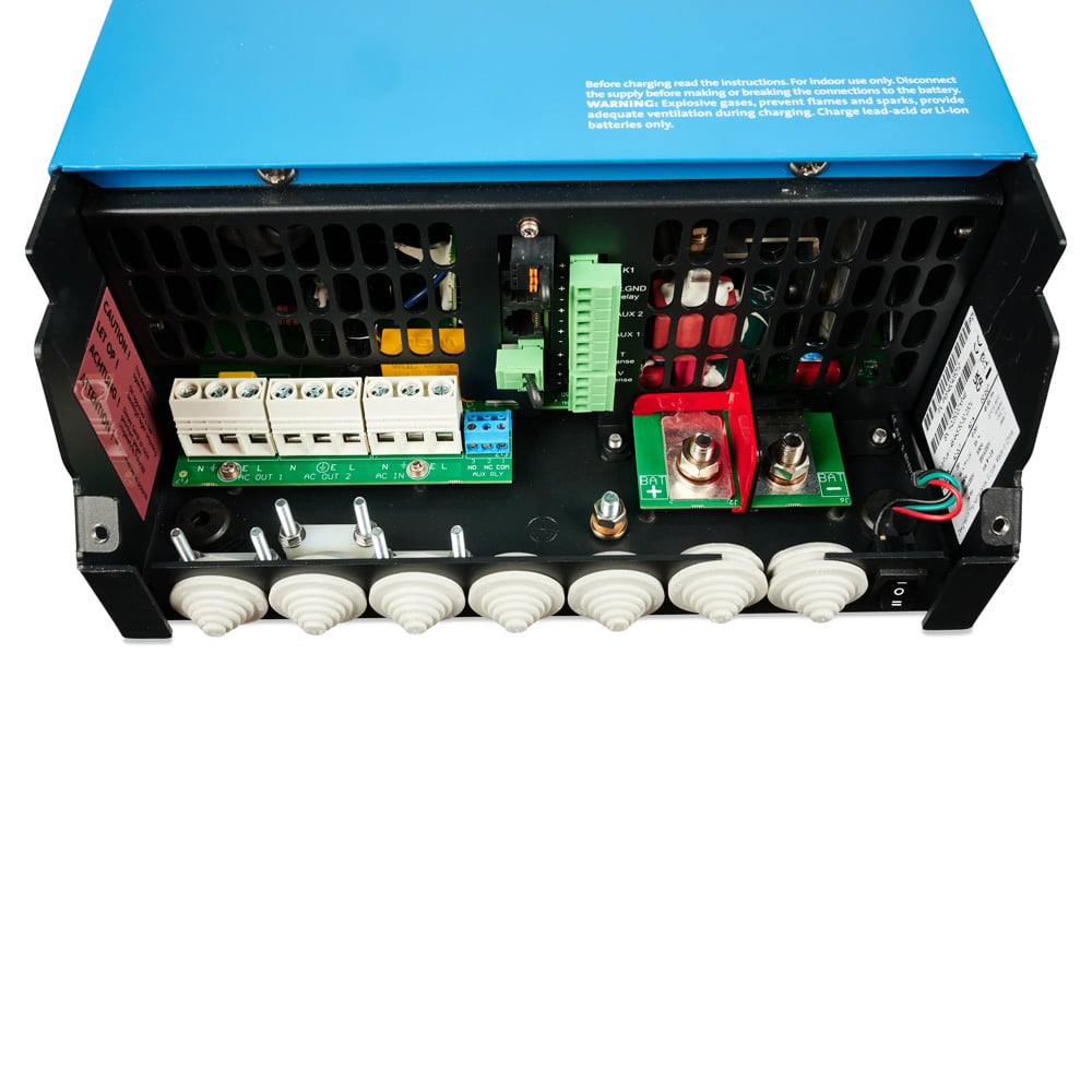 Detailanzeige der Anschlüsse vom Victron MultiPlus 2 48/4k5/55-32 230V