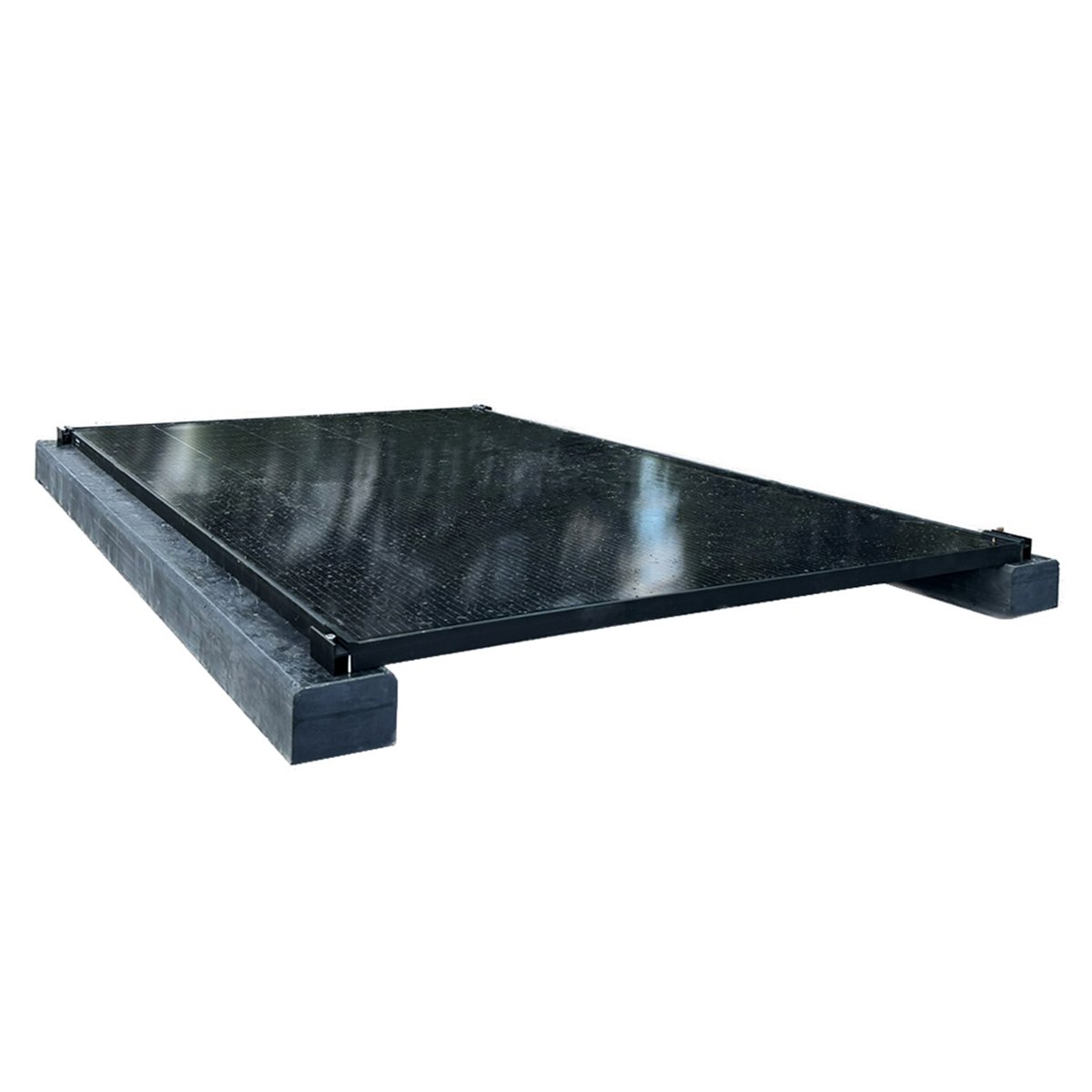 Wattstone Montage PV est-ouest sur toit plat pour 4 modules solaires 0° Socle en béton Natte de protection des constructions doublée d'aluminium