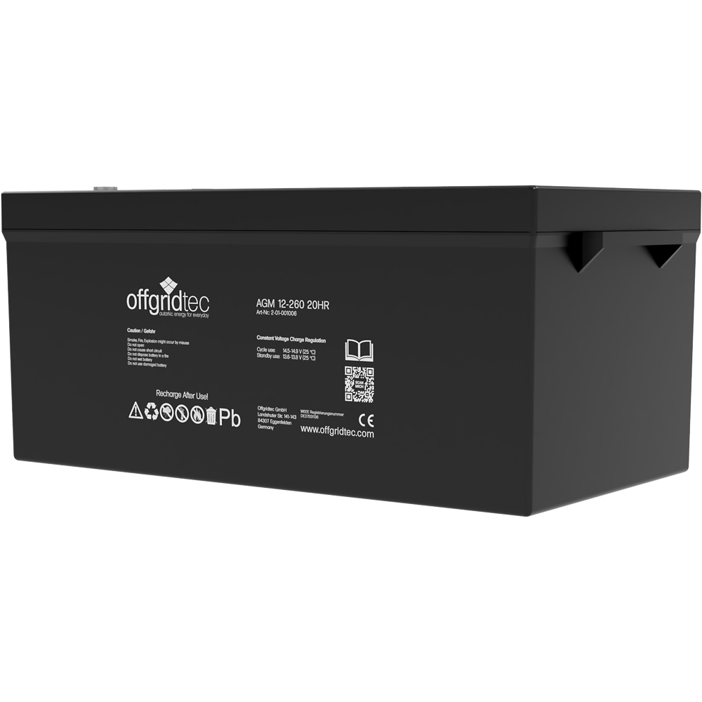 Batterie in schwarz, Ansicht schräg, sichtbare Aufschrift und Ansteckpole