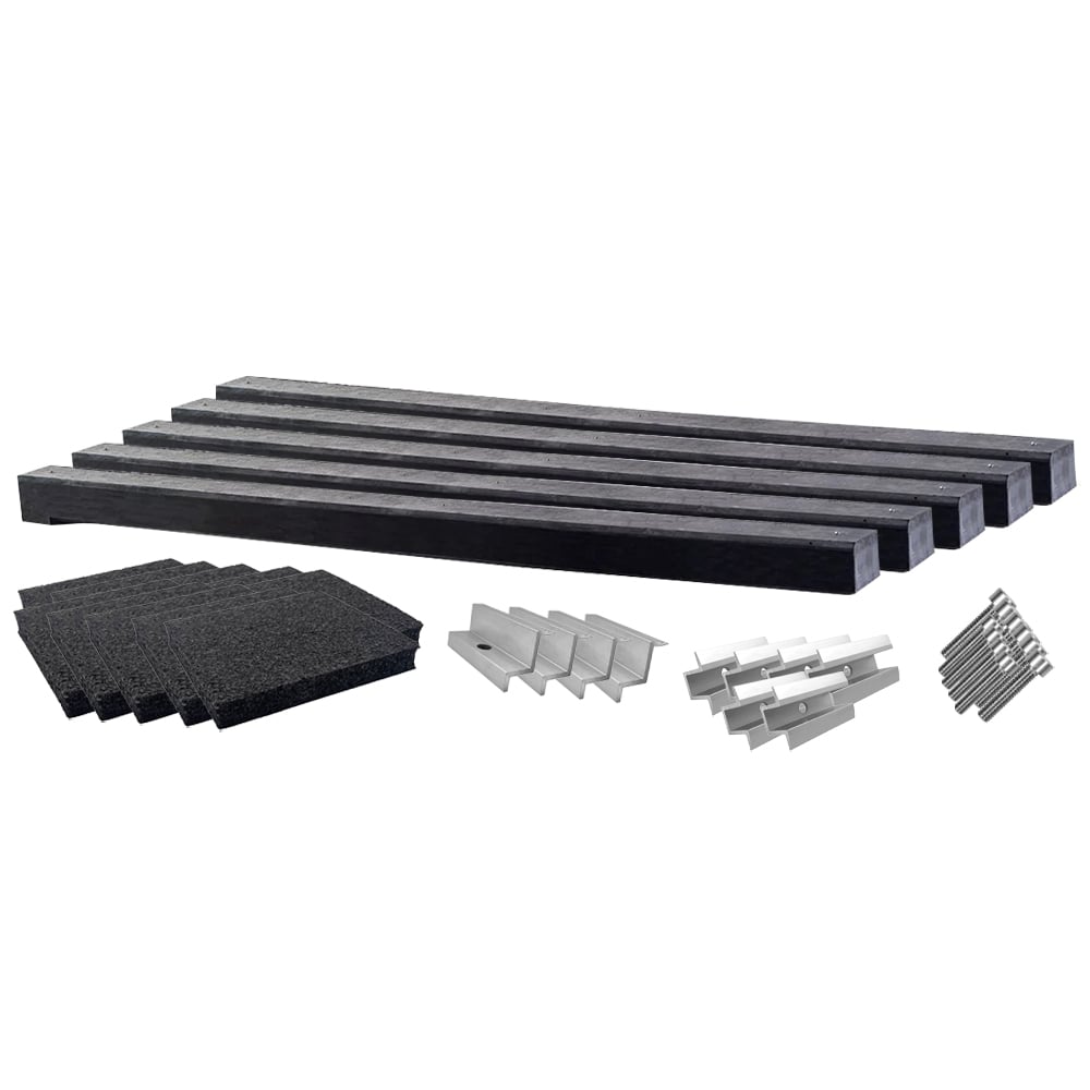 Montageset für 4 Solarmodule mit fünf 0° Wattstone Betonsockeln, Schutzmatten, Klemmen und Schrauben