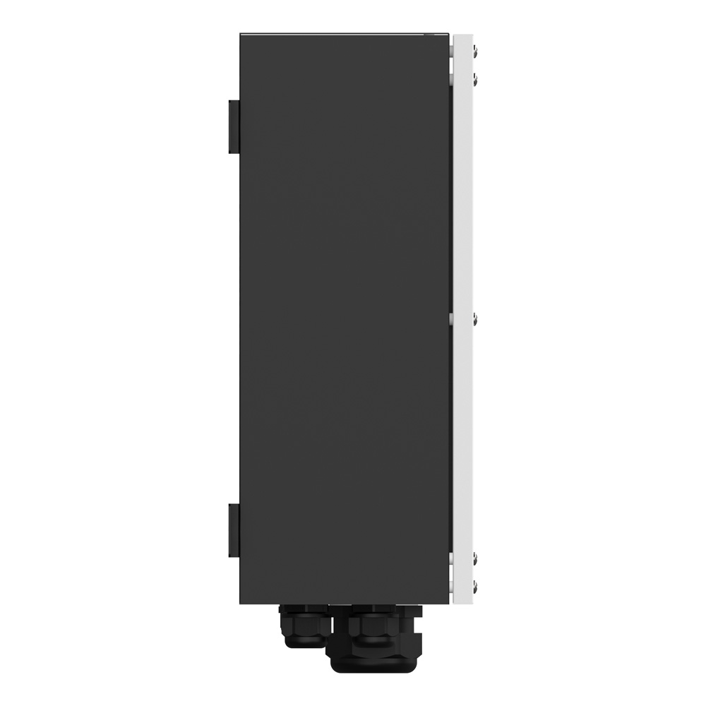 Linke Seite der Solax X3-PBOX-300kW-G2 mit Kabelverschraubungen unten