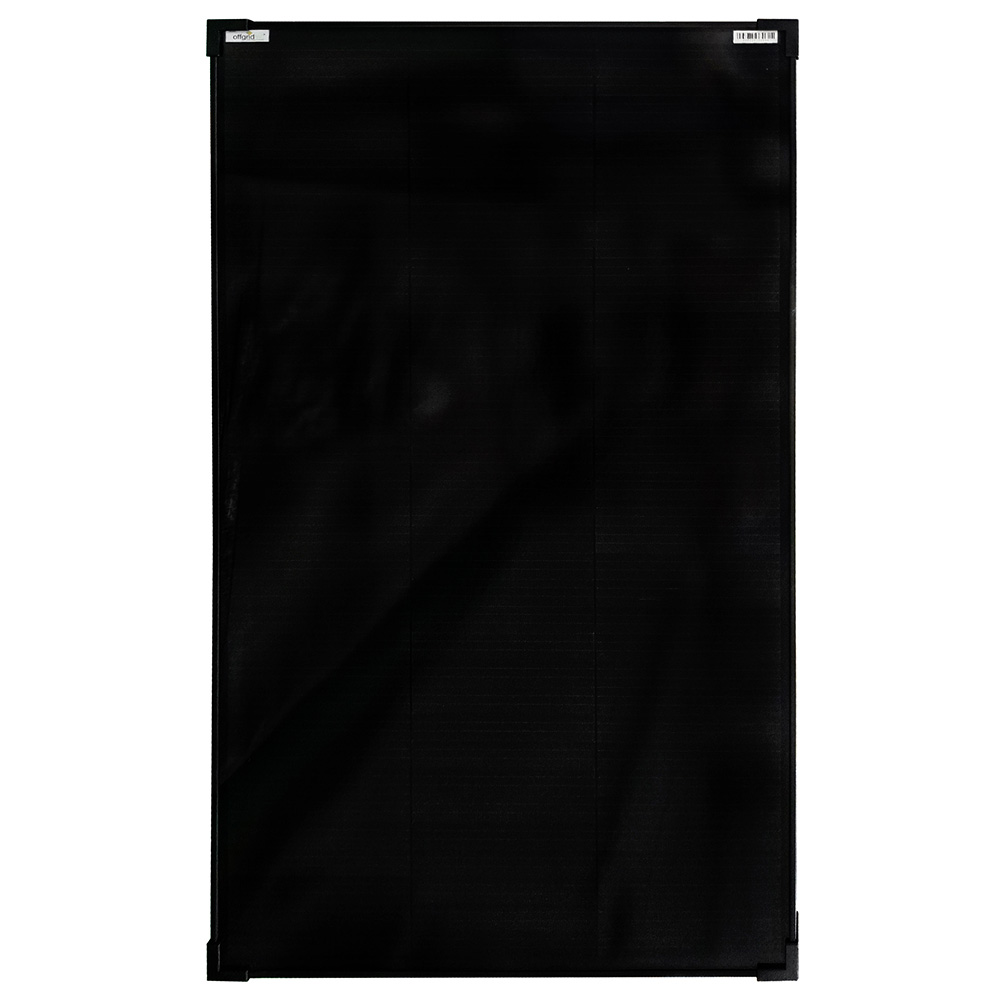 Solarmodul in Front-Ansicht mit schwarzen Rahmen und Zellen