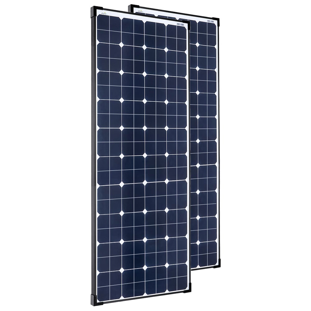 Solarmodule mit blauen Zellen und schwarzen Rahmen