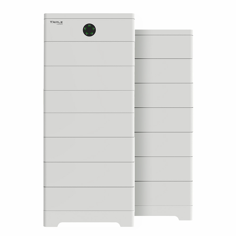 Weißes SolaX TSYS-HS51 Speichersystem mit 13 TB-HS51 Hochvolt-Batterien und einem TBMS-S51 BMS