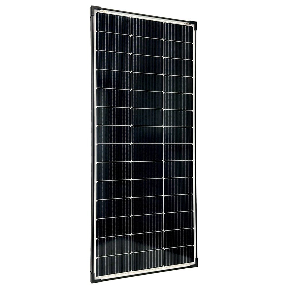Solarmodul mit schwarzen Zellen und schwarzen Rahmen