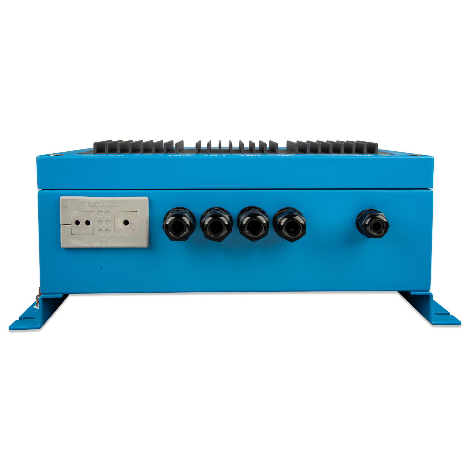 Skylla IP64 12v mit 3 Ausgängen Ansicht Unterseite Ausgänge