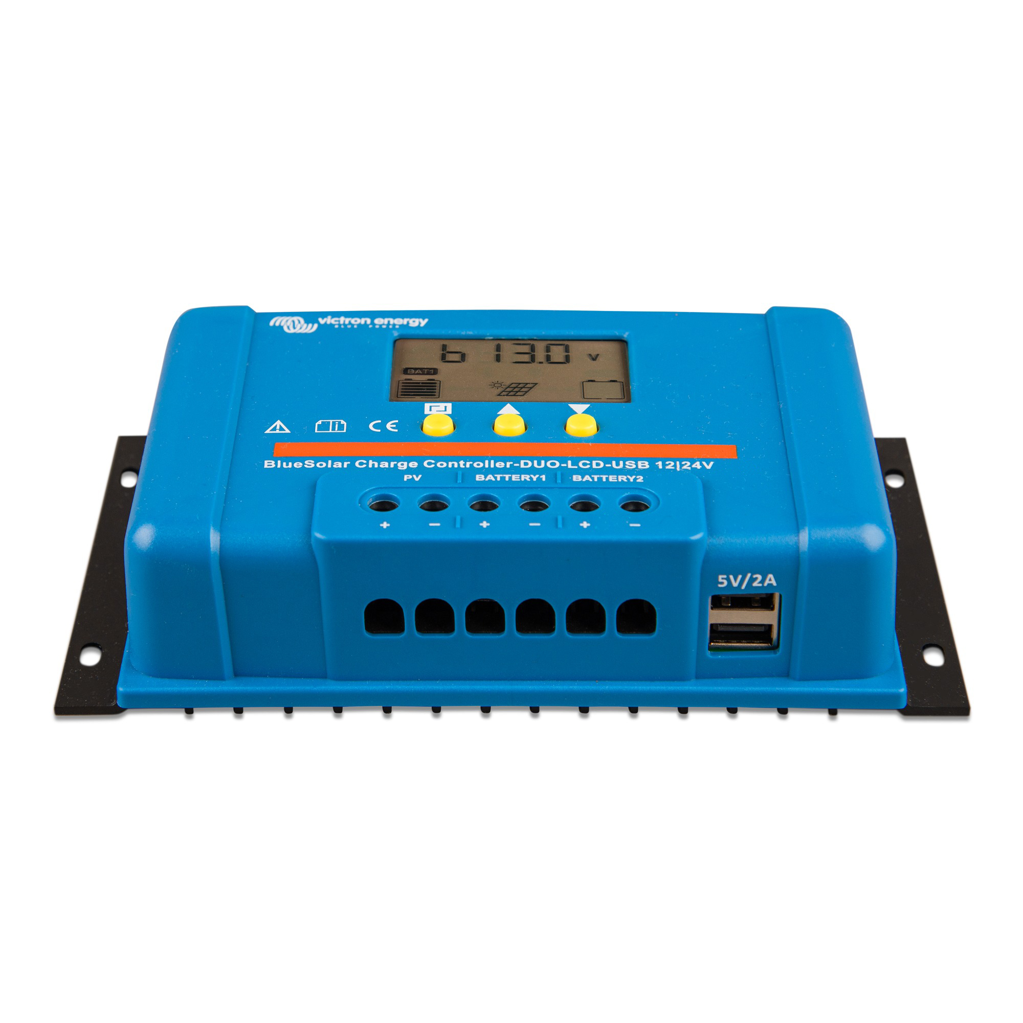 Victron BlueSolar PWM-LCD 30A Solarladeregler Schrägansicht Anschlüsse vorne