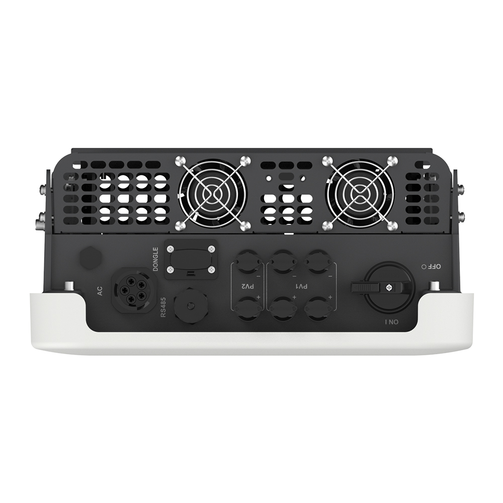 Unterseite des Solax X3-MIC-6.0K-G2 Inverters mit Lüftungsgittern