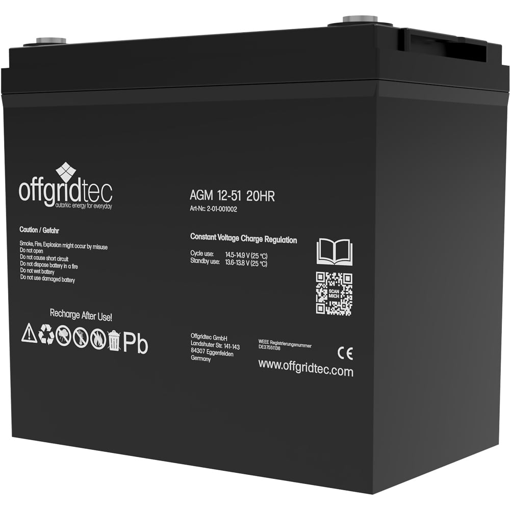 Batterie in schwarz, Ansicht schräg, sichtbare Aufschrift und Ansteckpole