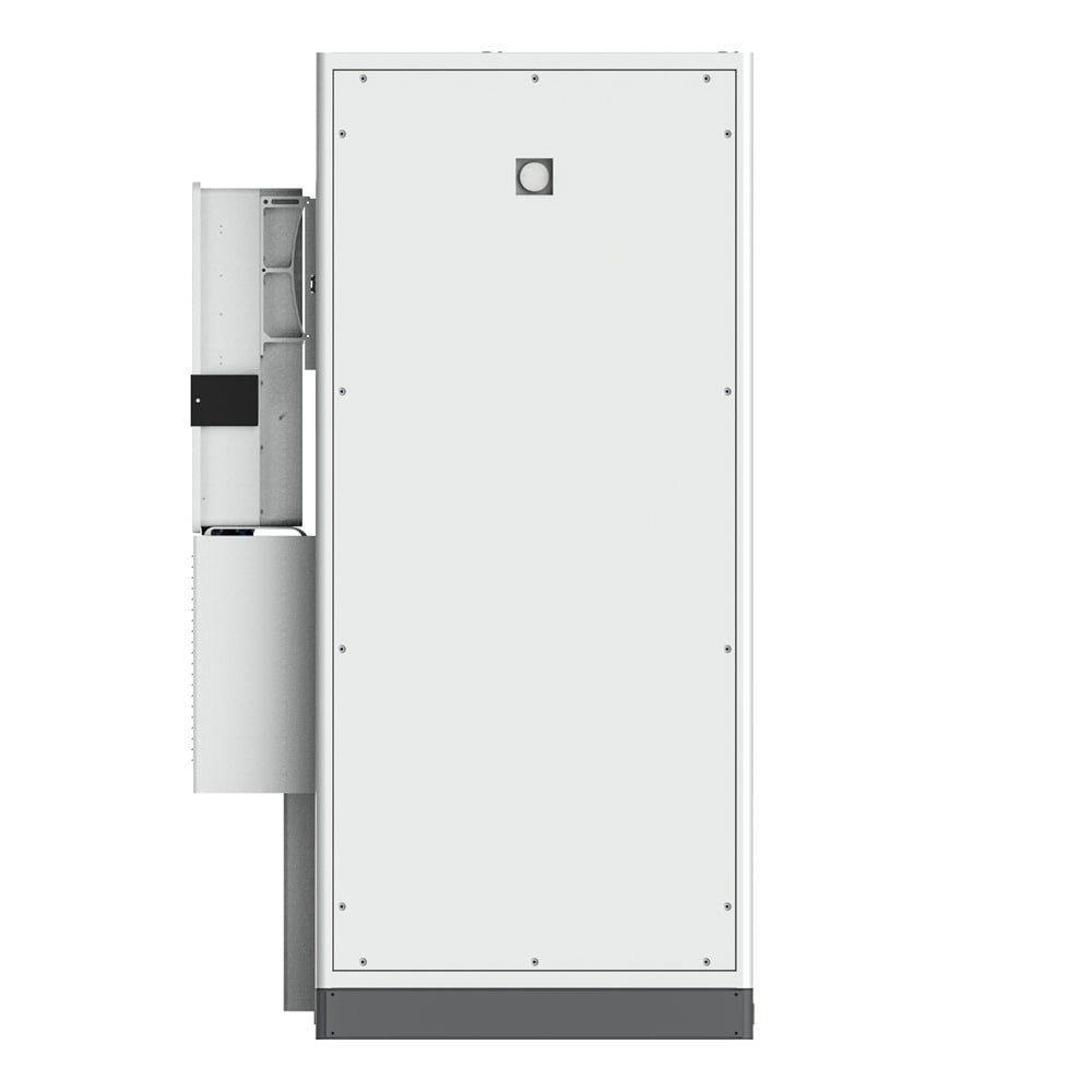 Rückseite des AELIO-B100 Energy Storage mit SolaX-Modulgehäuse auf der linken Seite