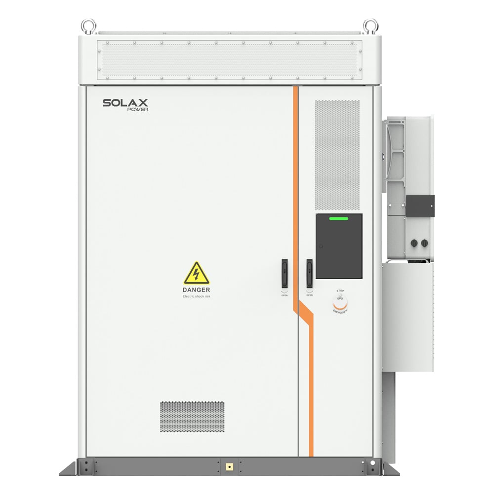 Frontansicht: weißer Solax AELIO-B200 Energy Storage mit Lüftungsgitter, Stop-Knopf und Anschlussmodul an der rechten Seite