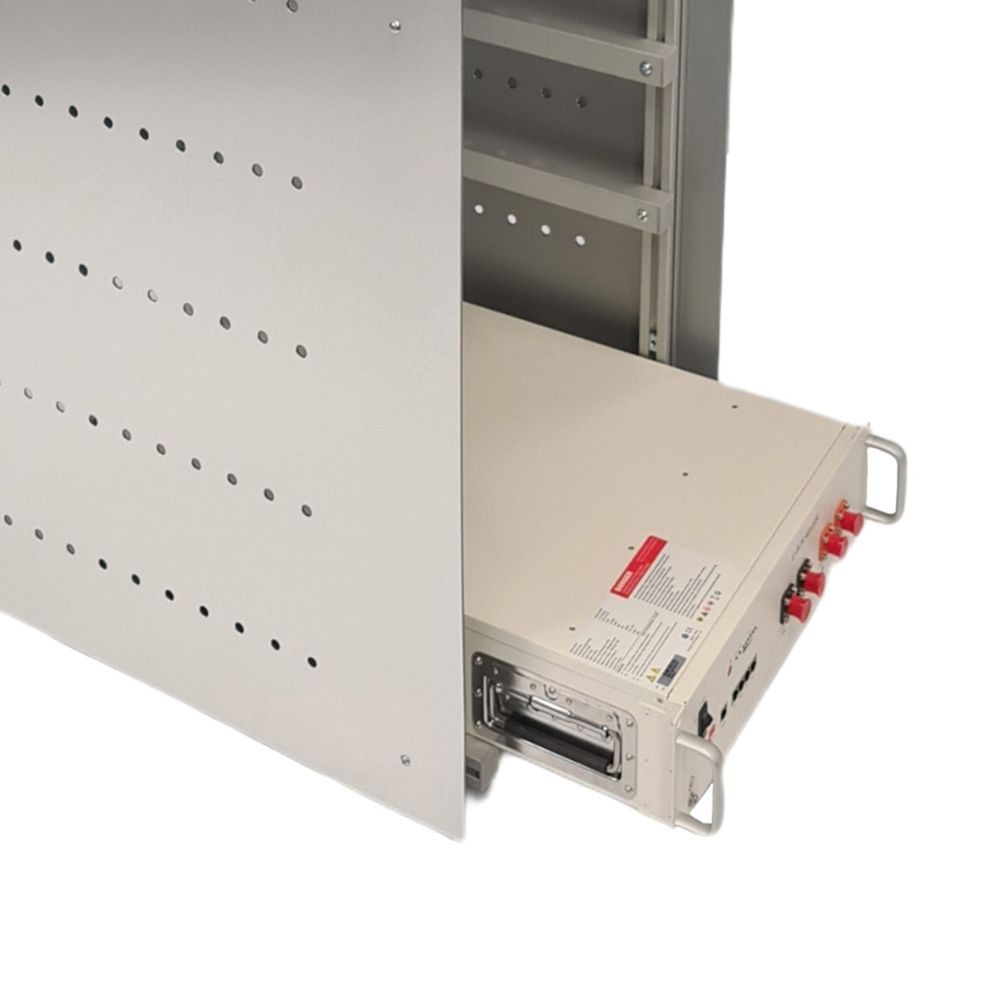 Battery cabinet for 6 Pytes 48100R LiFePo4 batteries VA optics
